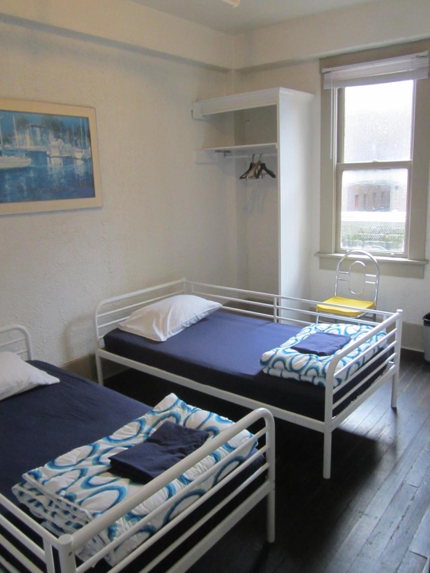 St Clair Hostel Vancouver Esterno foto